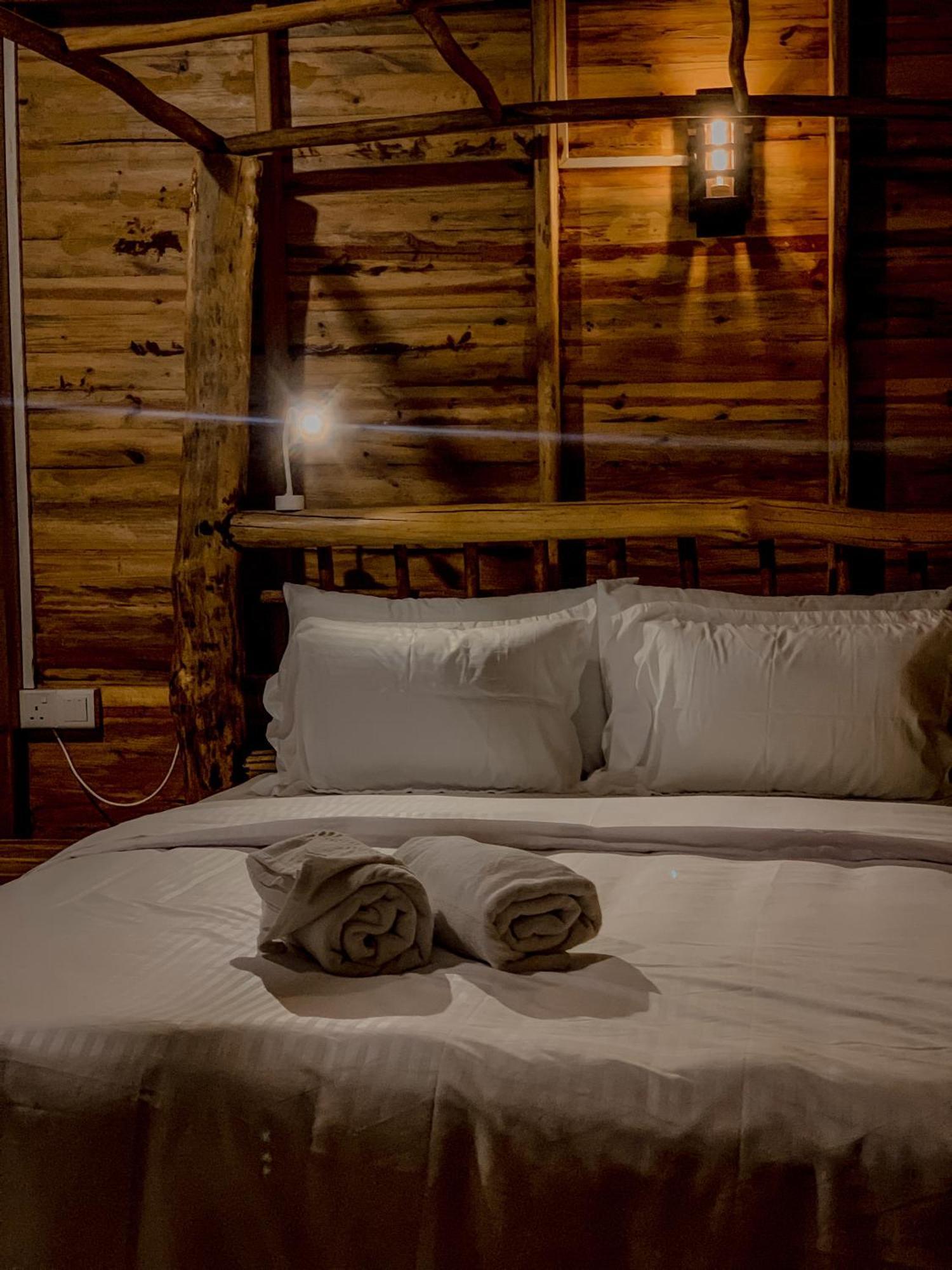 Lamiaceae Wood Cabin เอลลา ภายนอก รูปภาพ