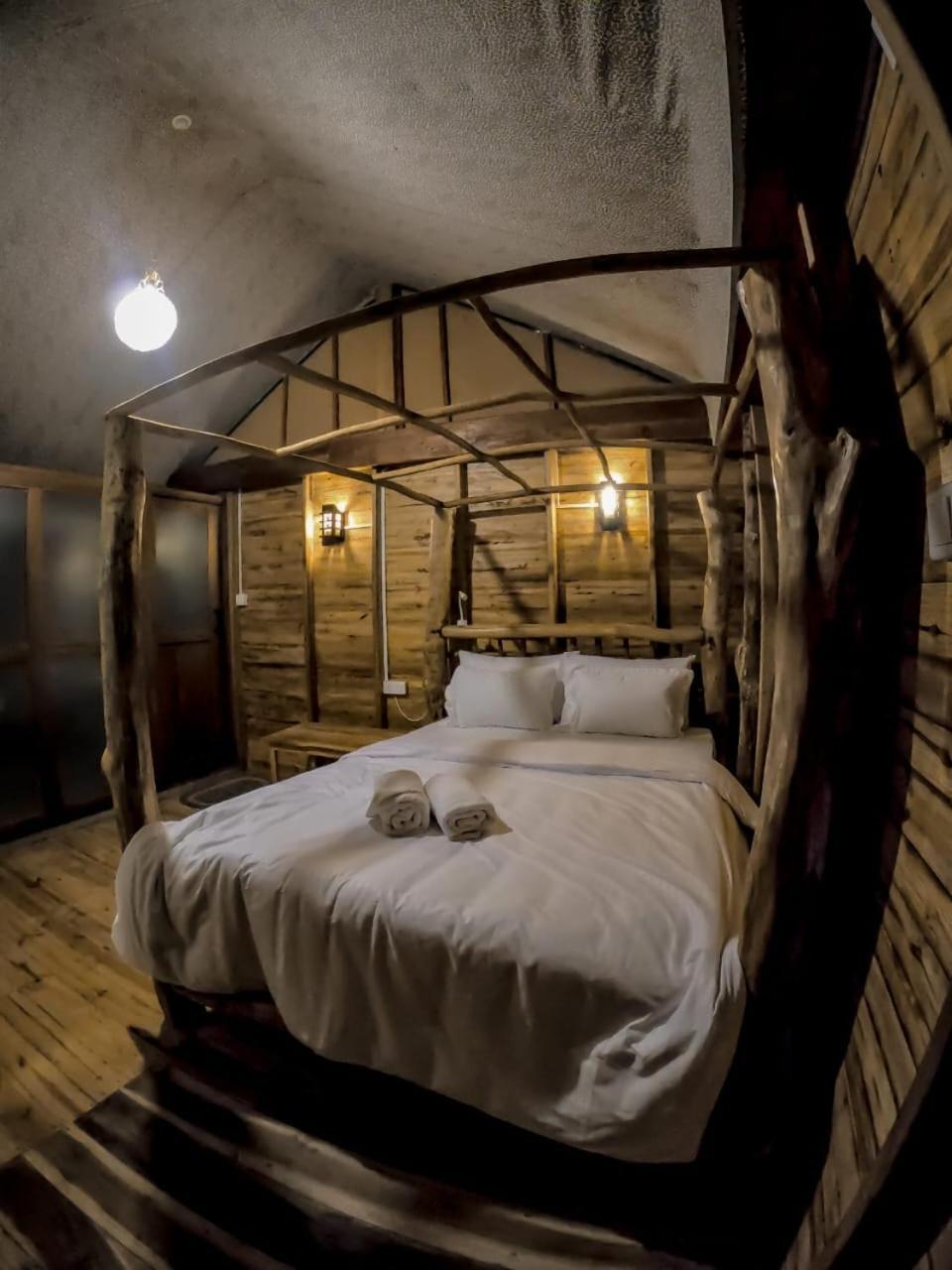 Lamiaceae Wood Cabin เอลลา ภายนอก รูปภาพ